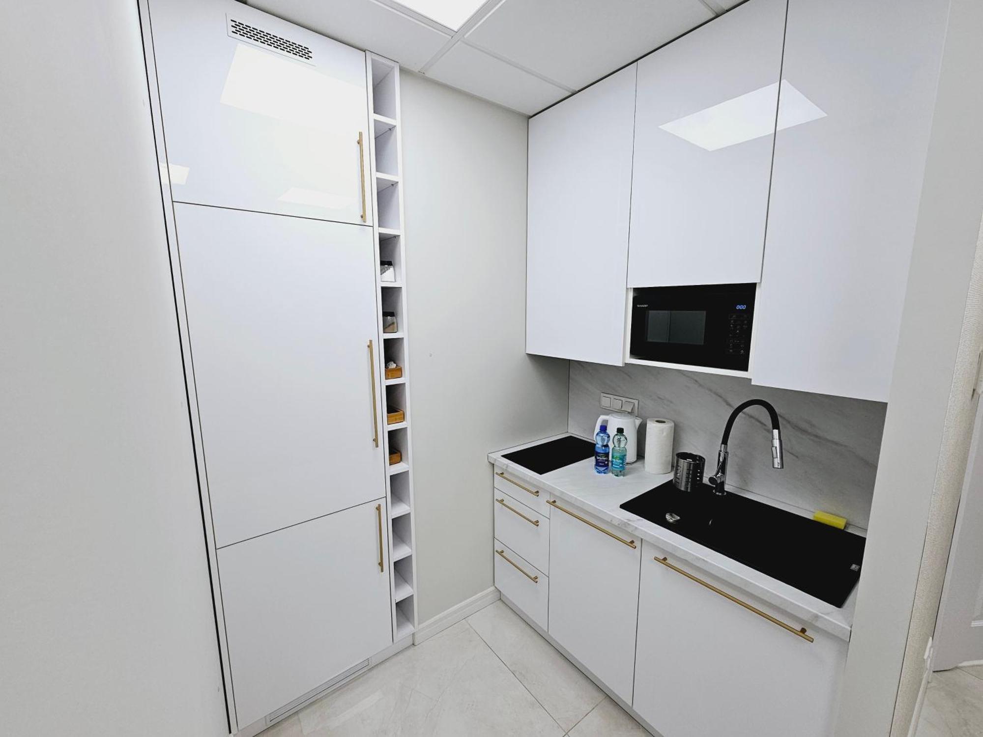 Apartamenty Wola Tower Varşovia Exterior foto