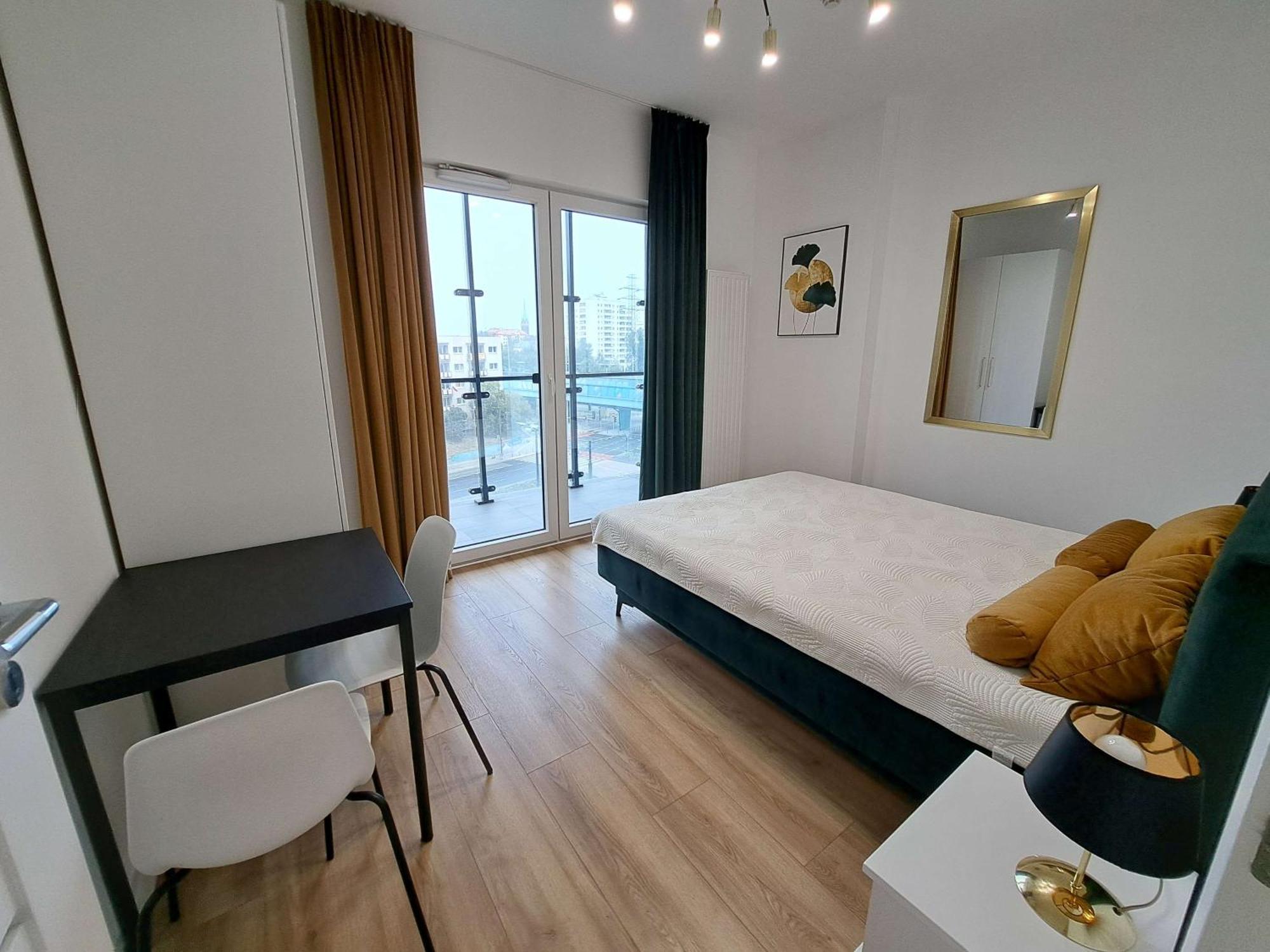 Apartamenty Wola Tower Varşovia Exterior foto