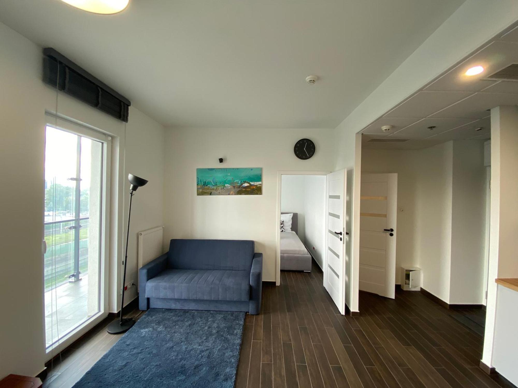 Apartamenty Wola Tower Varşovia Exterior foto